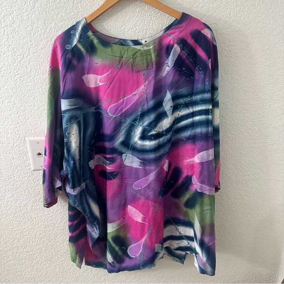 Tropical Tantrum Top - Picture 3 of 3